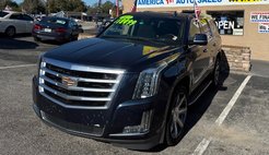 2017 Cadillac Escalade Luxury