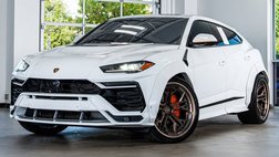 2022 Lamborghini Urus Base