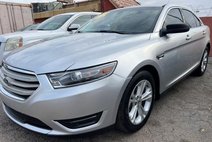 2017 Ford Taurus SE