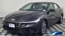 2025 Hyundai Elantra Hybrid 