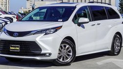 2023 Toyota Sienna XLE
