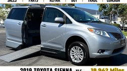 2019 Toyota Sienna XLE Wheelchair Van