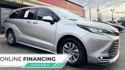 2022 Toyota Sienna XLE