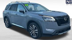 2023 Nissan Pathfinder Platinum
