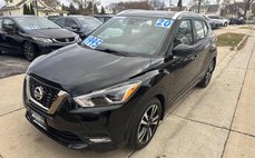 2020 Nissan Kicks SR