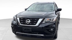 2017 Nissan Pathfinder SV