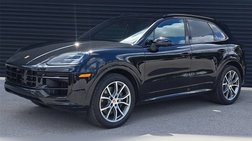 2025 Porsche Cayenne Base
