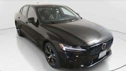 2024 Volvo S60 B5 Plus Dark Theme