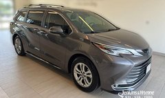 2023 Toyota Sienna Platinum 7-Passenger