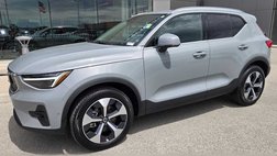 2025 Volvo XC40 B5 Plus Bright Theme