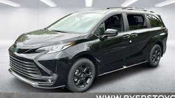 2025 Toyota Sienna Woodland Edition