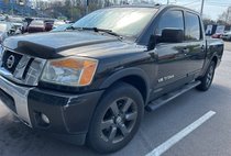 2015 Nissan Titan SV