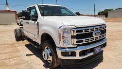 2026 Ford Super Duty F-350 XLT