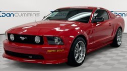 2005 Ford Mustang GT Deluxe