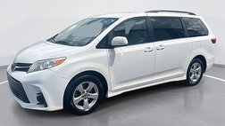 2018 Toyota Sienna LE