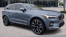 2023 Volvo XC60 B5 Ultimate Bright Theme