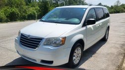 2010 Chrysler Town and Country LX