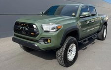 2022 Toyota Tacoma TRD Off-Road