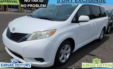 2014 Toyota Sienna LE