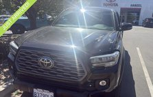 2022 Toyota Tacoma TRD Off-Road