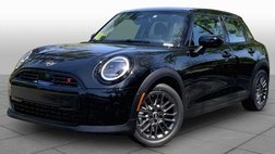2026 MINI Hardtop Cooper S Signature Trim