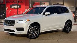 2020 Volvo XC90 T6 Momentum
