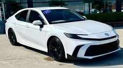 2025 Toyota Camry SE
