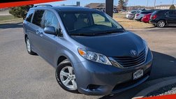 2017 Toyota Sienna LE