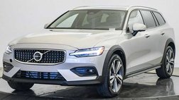 2025 Volvo V60 Cross Country B5 Plus