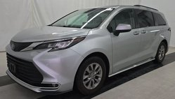 2022 Toyota Sienna XLE 7-Passenger