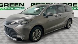 2024 Toyota Sienna XLE