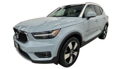 2019 Volvo XC40 T5 Momentum