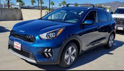 2022 Kia Niro LX