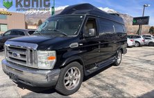 2009 Ford E-Series E-350 XLT Super Duty Extended Passenger Van