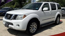 2011 Nissan Pathfinder LE