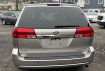 2004 Toyota Sienna 4 Dr XLE Limited AWD Passenger