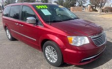 2016 Chrysler Town and Country Touring-L