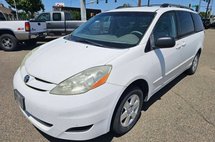 2006 Toyota Sienna LE