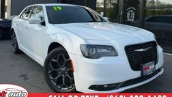 2019 Chrysler 300 S