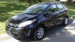 2013 Ford Fiesta SE
