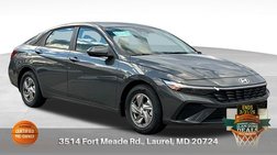 2025 Hyundai Elantra SE