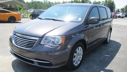 2016 Chrysler Town and Country LX