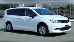 2026 Chrysler Voyager LX