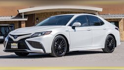 2021 Toyota Camry Hybrid XSE