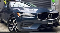 2020 Volvo S60 T6 Momentum