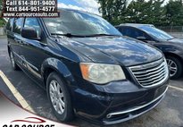 2013 Chrysler Town and Country Touring