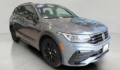 2022 Volkswagen Tiguan SE R-Line Black