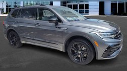 2023 Volkswagen Tiguan SE R-Line Black