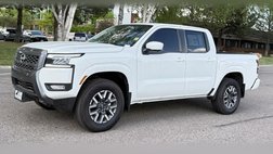 2025 Nissan Frontier SL