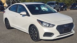 2020 Hyundai Accent SE